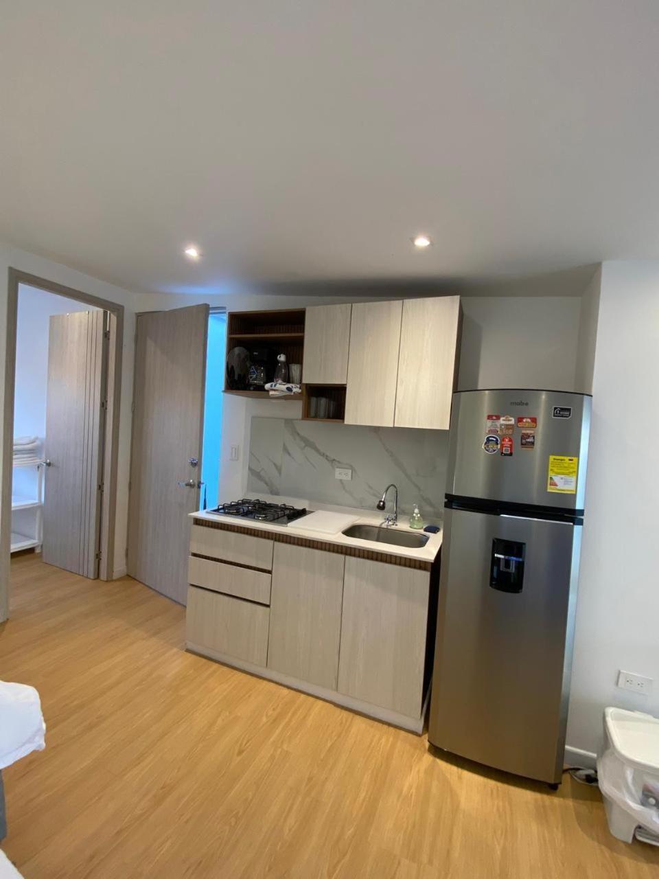 Homy Apartment